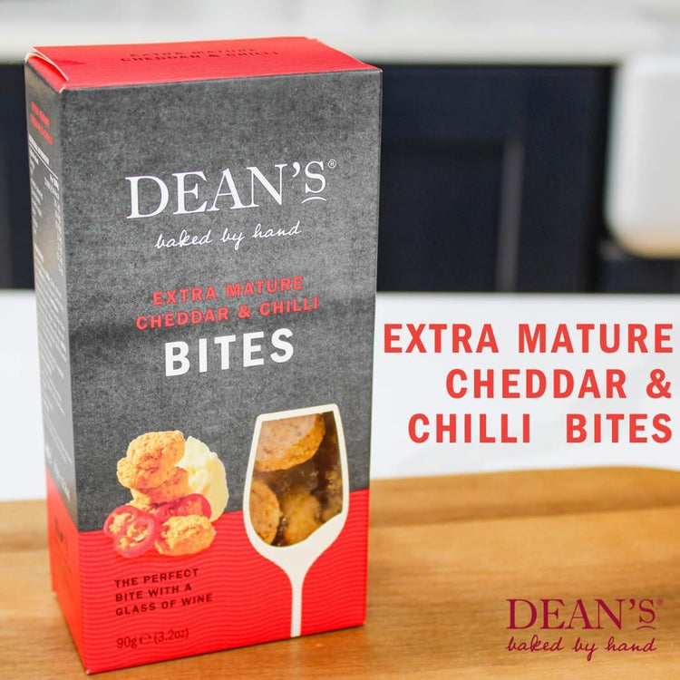Deans Crunchy Extra Mature Cheddar and Chilli Bites 90g Scottish Biscuits x 8